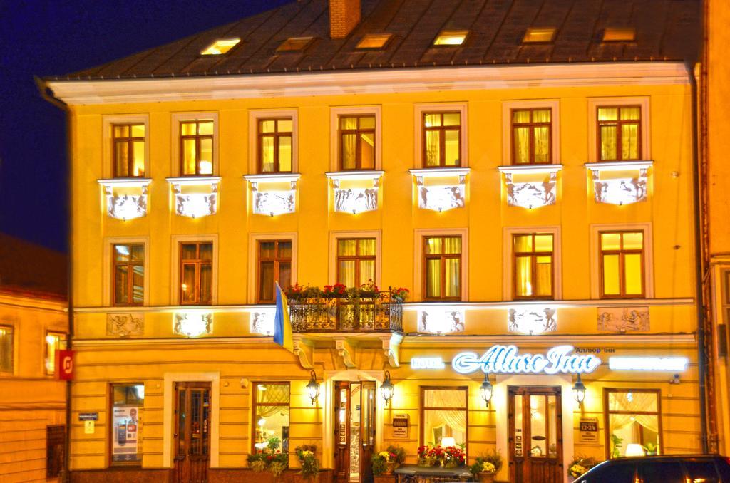 צ'רנוביץ Allureinn Hotel And Spa מראה חיצוני תמונה