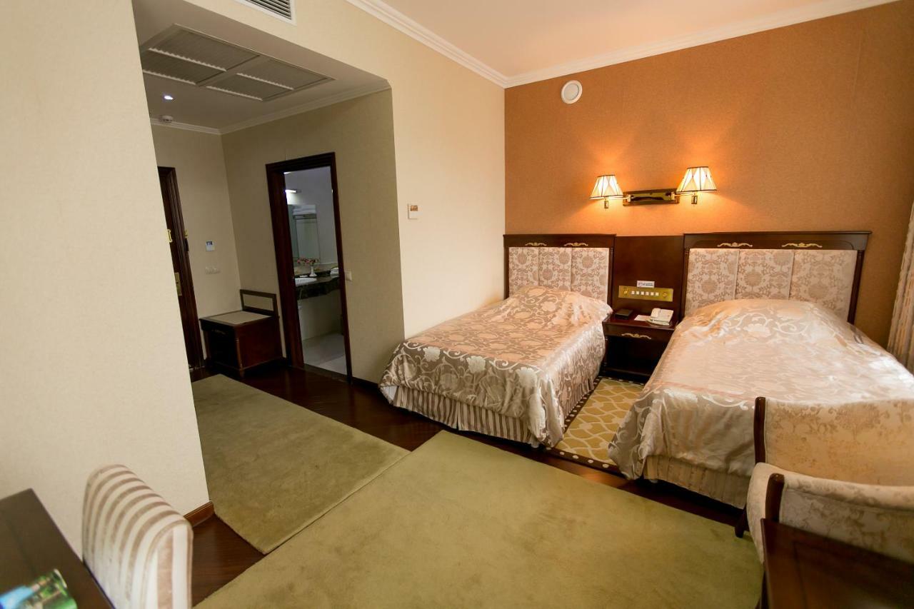 צ'רנוביץ Allureinn Hotel And Spa מראה חיצוני תמונה